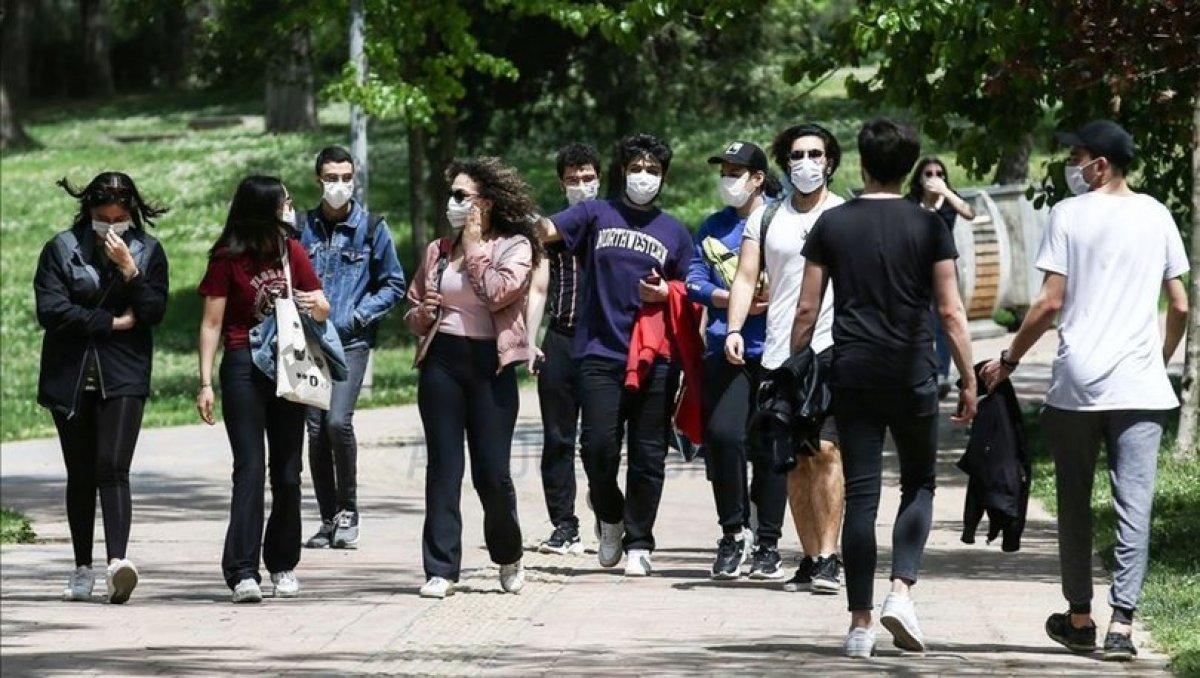 20 yaş altı sokağa çıkma yasağı hangi illerde kalktı? 20 yaş altı sokağa çıkma yasağı saatleri..