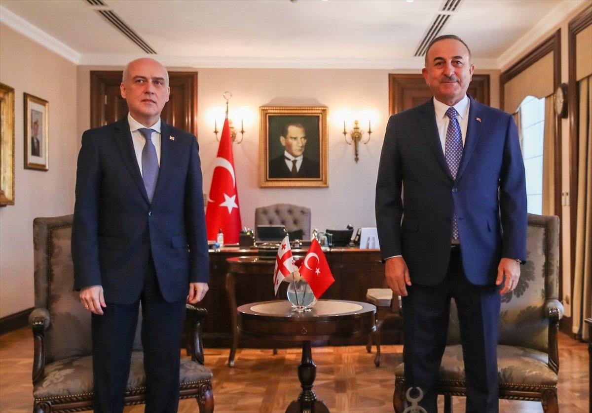 Mevlüt Çavuşoğlu: Mısır ile deniz yetki alanları için anlaşma imzalayabiliriz