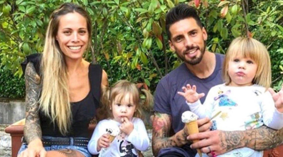 Fenerbahçeli Sosa'nın eşi Carolina, 'ikinci evim' dediği İstanbul'da sanatla iç içe