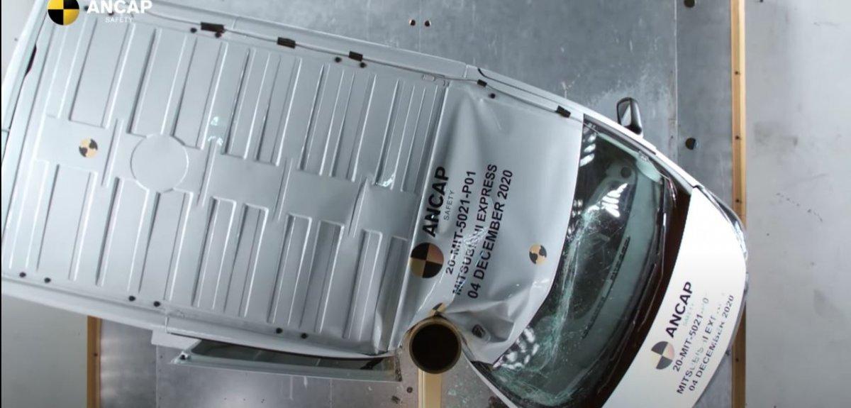 mitsibishi express van