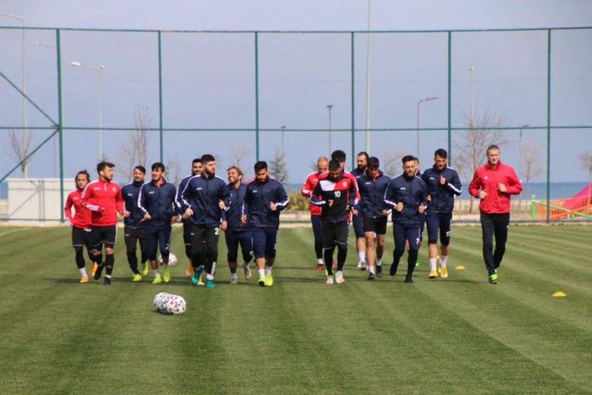 Şanlıurfaspor 1 sezonda 5 hoca değiştirdi