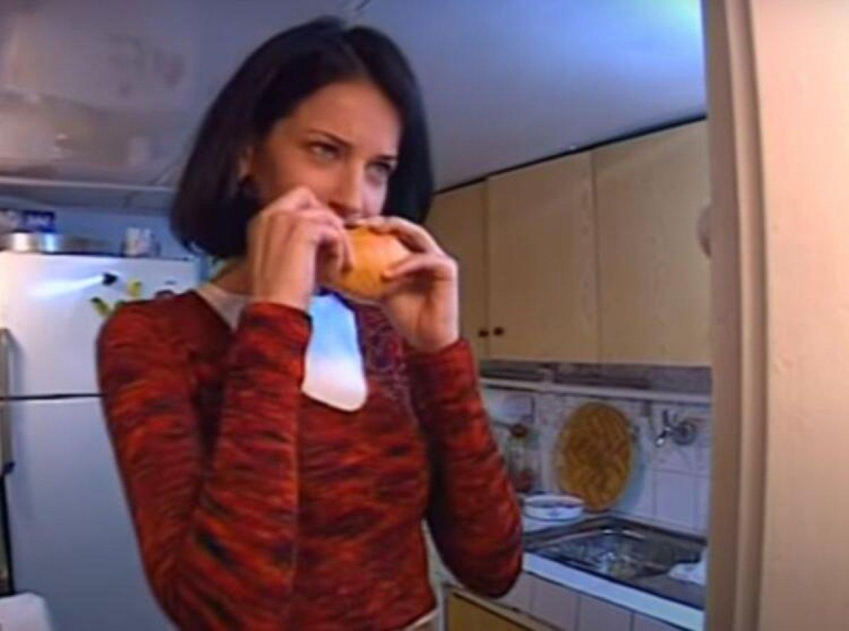 Burcu Esmersoy'u ti'ye aldılar