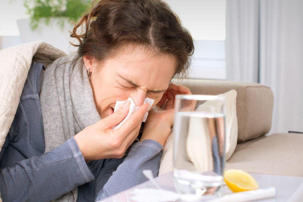 Zayıf bağışıklık sisteminin belirtileri ve nedenleri