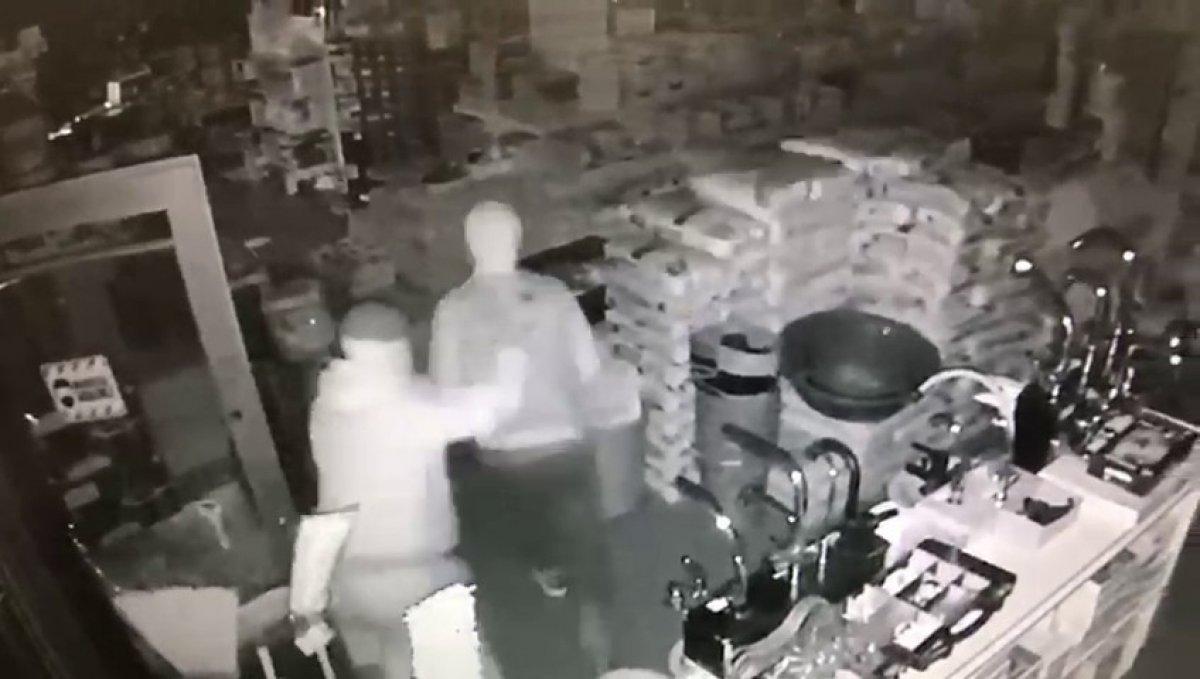 Başakşehir'de hırsızlar nalburda 400 bin liralık soygun yaptı