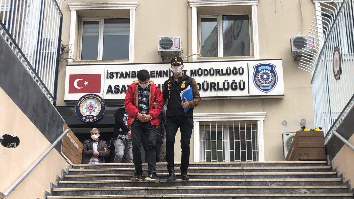 Başakşehir’de hırsızlar çelik kasayı sürükleyerek çaldı