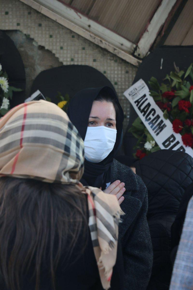 AK Parti Genel Başkan Yardımcısı Çiğdem Karaaslan'ın annesine veda
