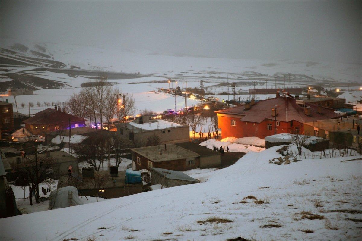 Hulusi Akar, Bitlis'teki kaza bölgesine gitti
