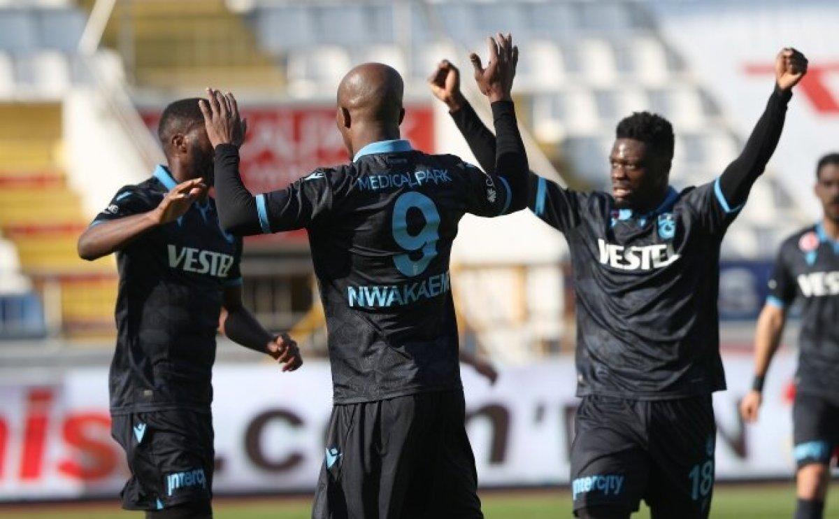 Trabzonspor, Kasımpaşa'yı Bakasetas'la yıktı