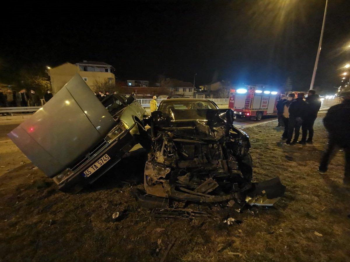 Afyonkarahisar'da zincirleme kaza: 5 yaralı