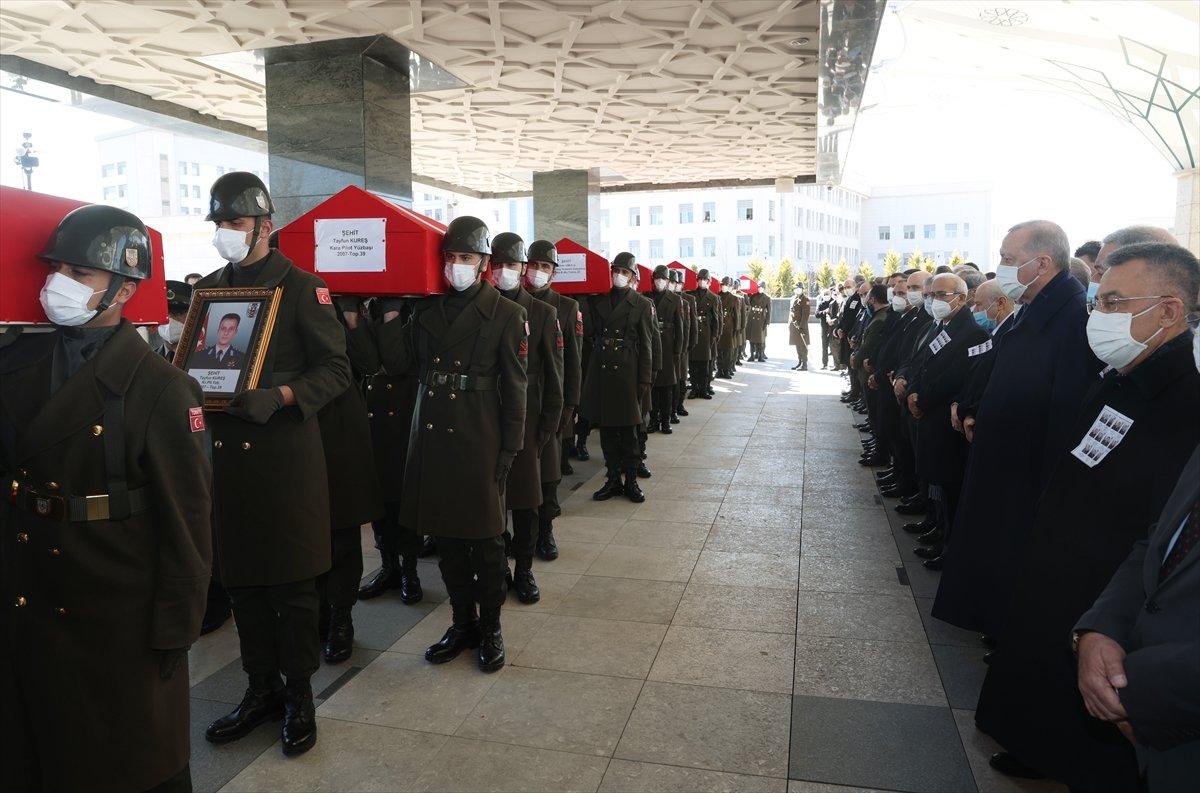 Bitlis şehitleri için Ankara'da devlet töreni