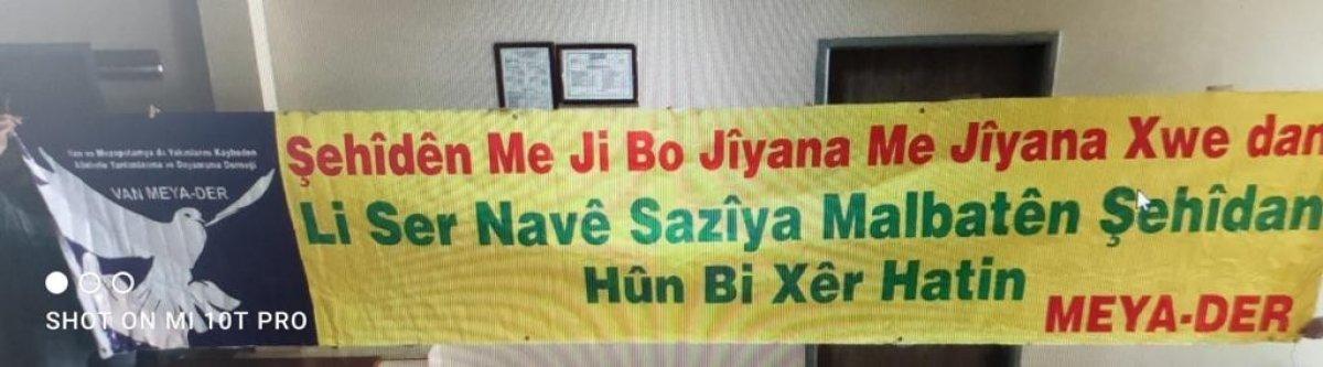 İpekyolu Belediyesi'nin binasında terörist elebaşı Öcalan'ın fotoğrafları ele geçirildi