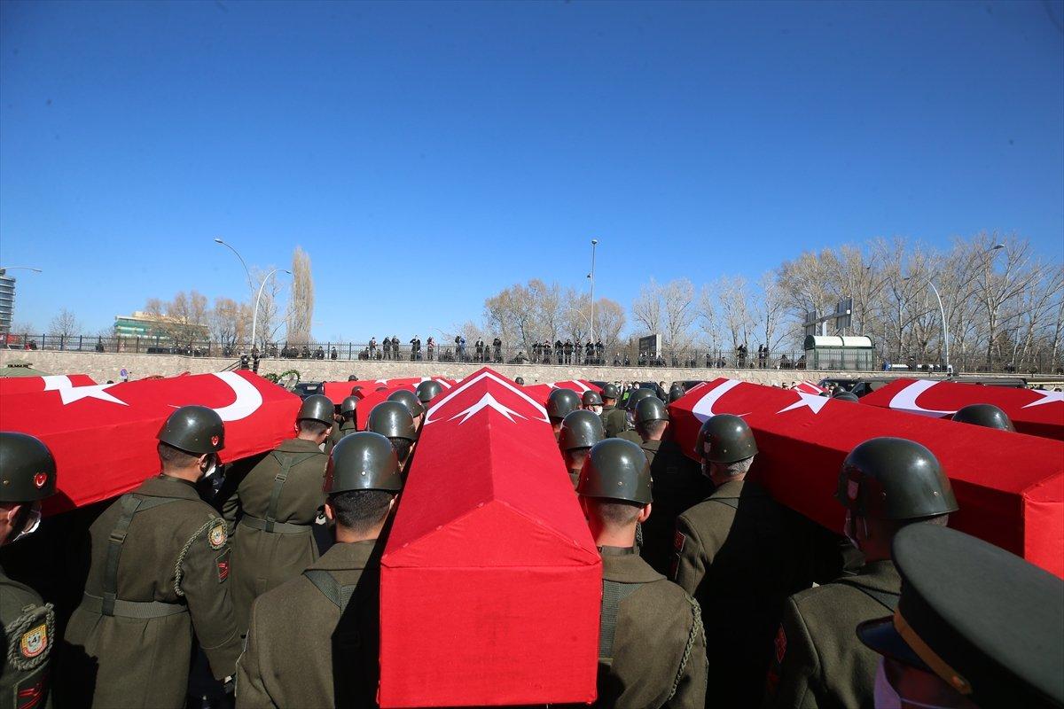 Bitlis şehitleri için Ankara'da devlet töreni