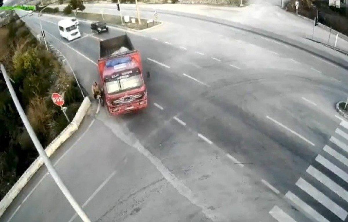 Osmaniye'de dikkatsiz sürücüler, trafik kazalarına sebep oldu