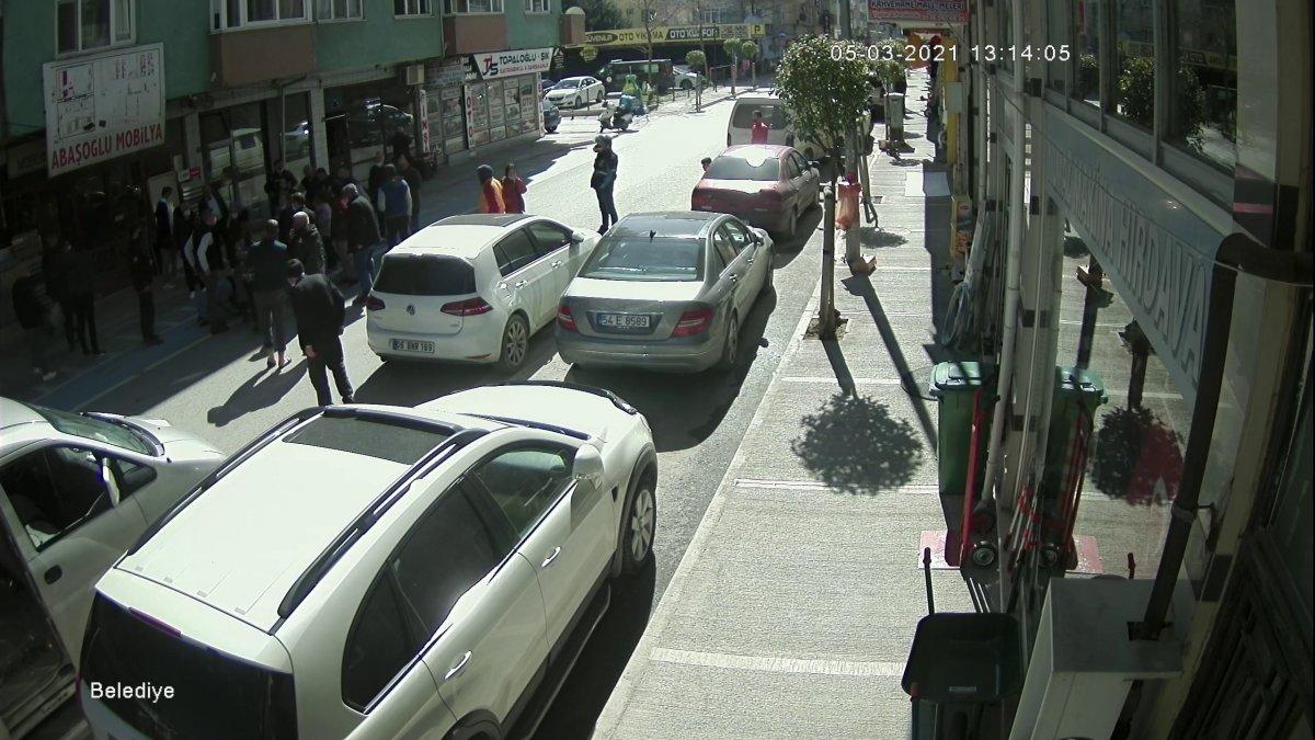 Sakarya'da 3 yaşındaki çocuk dördüncü kattan düştü