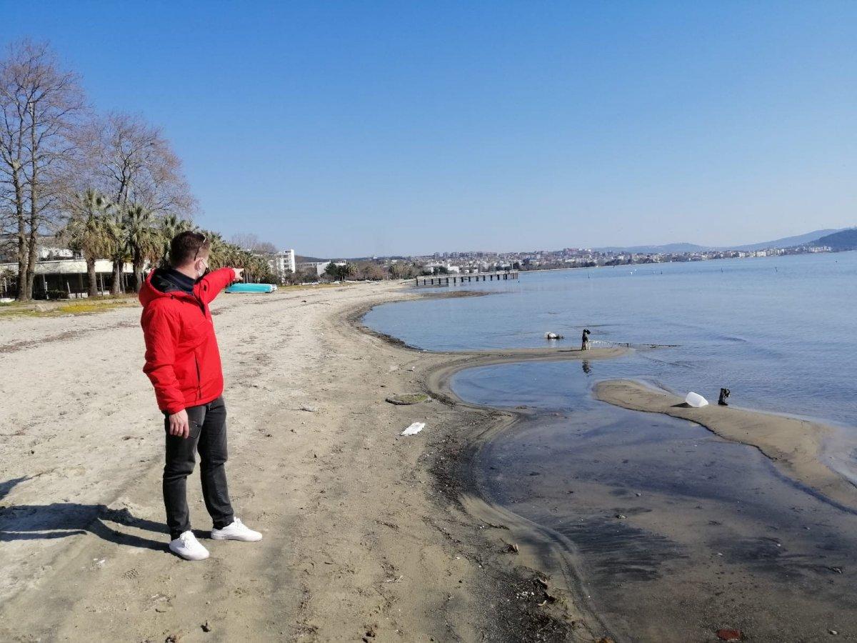 Erdek'te deniz çekildi