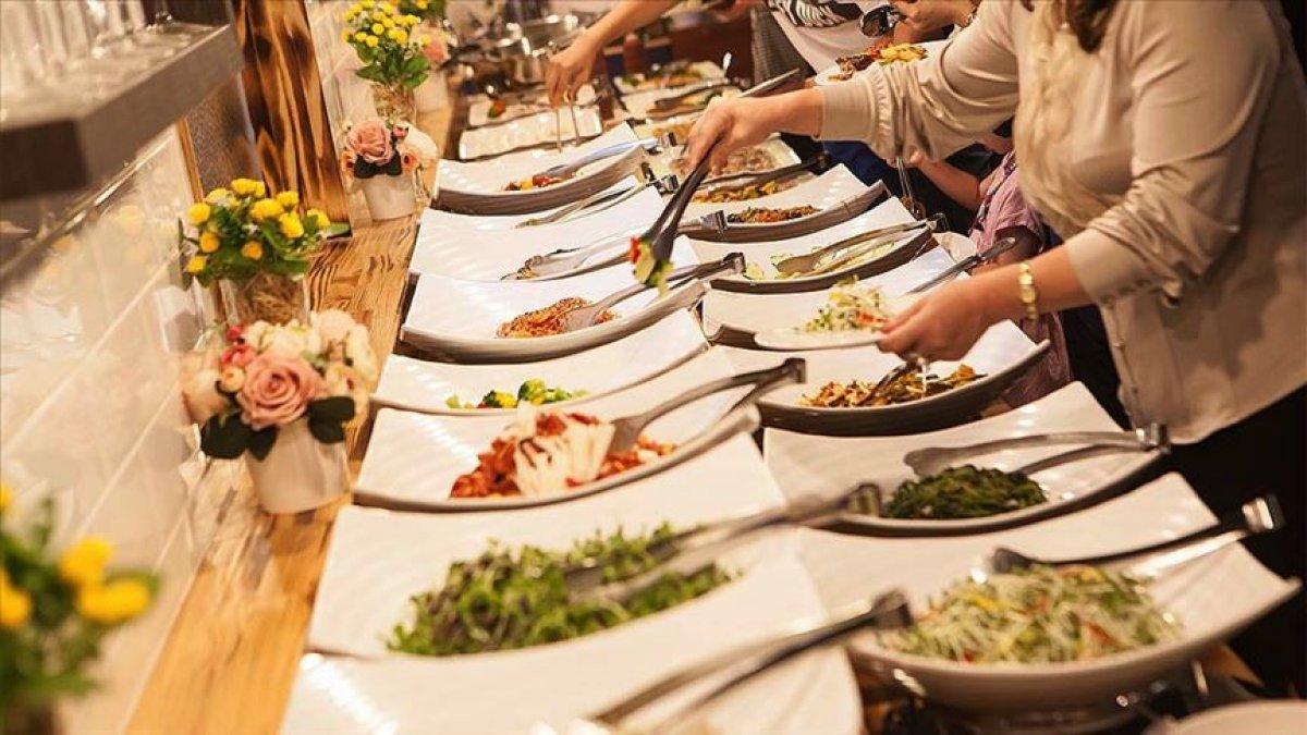 Türkiye'de her yıl 7,7 milyon ton yiyecek çöpe atılıyor