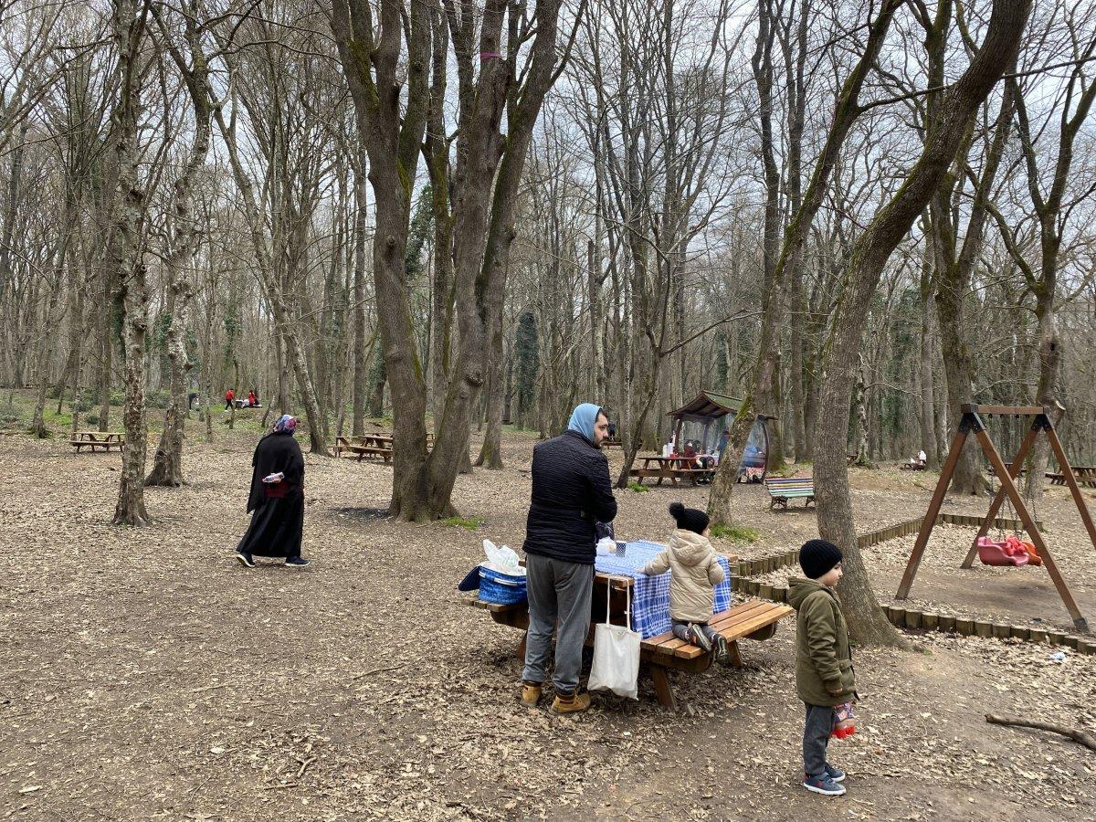 Belgrad Ormanı’nda piknik yoğunluğu havadan görüntülendi