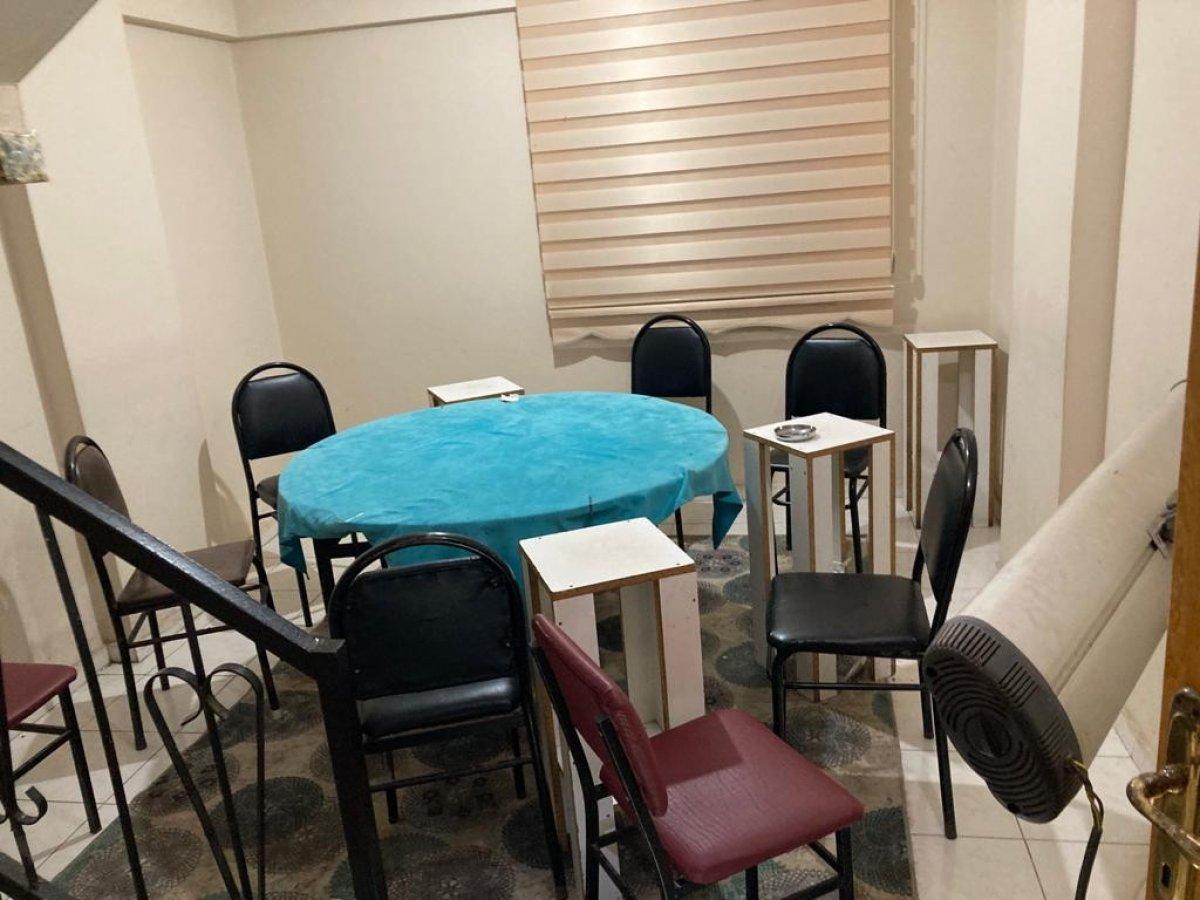 Sakarya'da koronavirüsü unutup kumar oynayanlara polis baskını