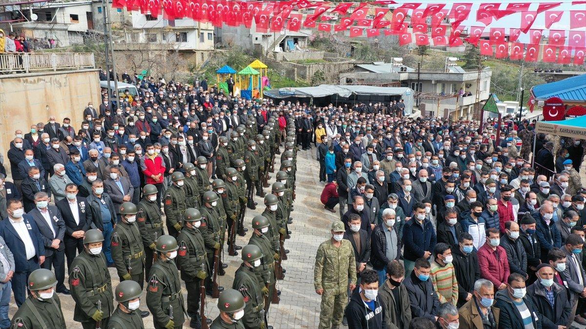Bitlis şehidi Astsubay Kıdemli Başçavuş Mehmet Demir, son yolculuğuna uğurlandı
