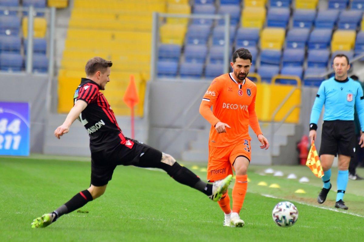 Başakşehir, Gençlerbirliği'ni son dakika golüyle yendi