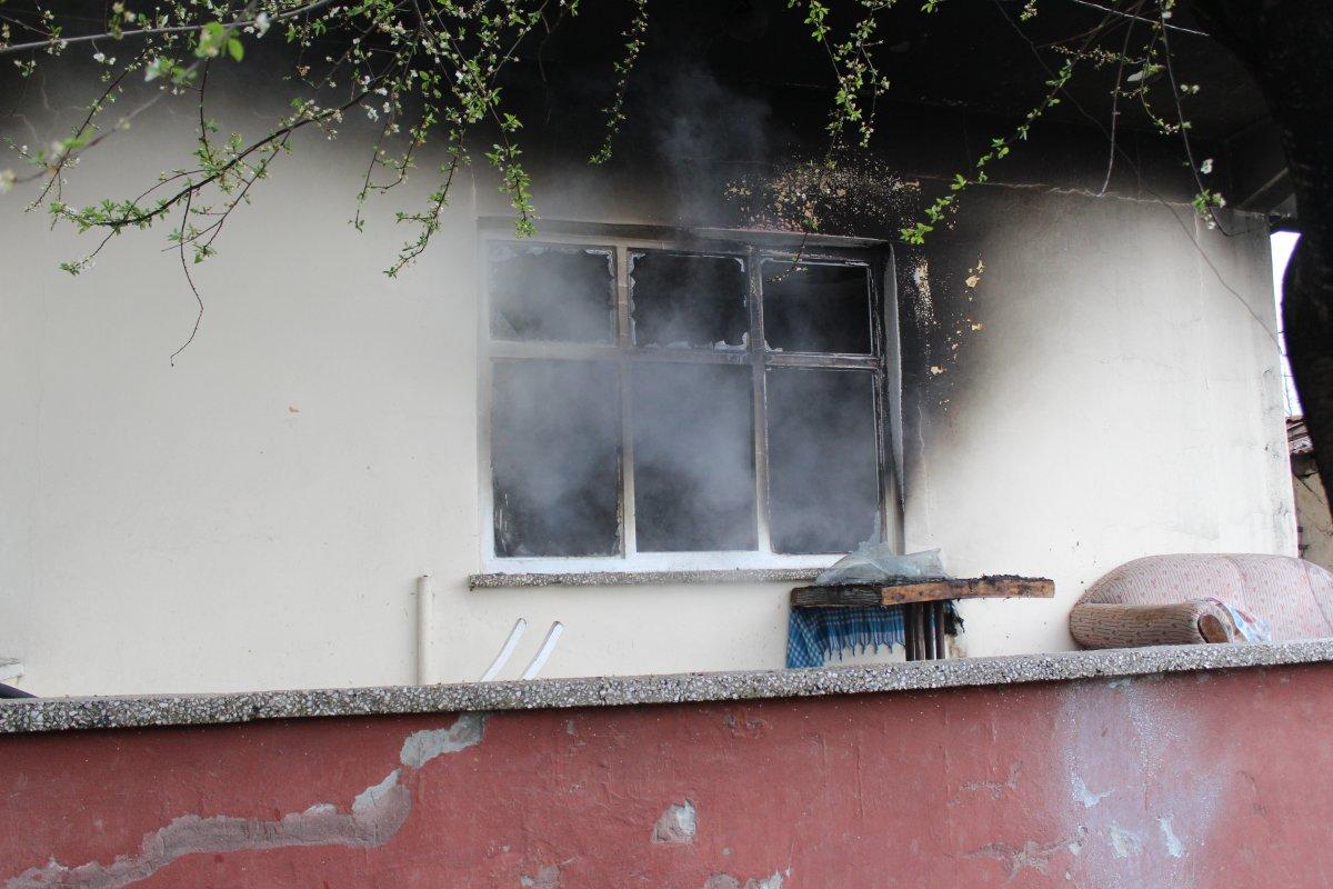 Samsun'daki yangından 2 kişi etkilendi