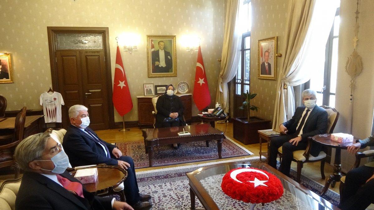 Aile, Çalışma ve Sosyal Hizmetler Bakanı Selçuk'tan Hatay ziyareti