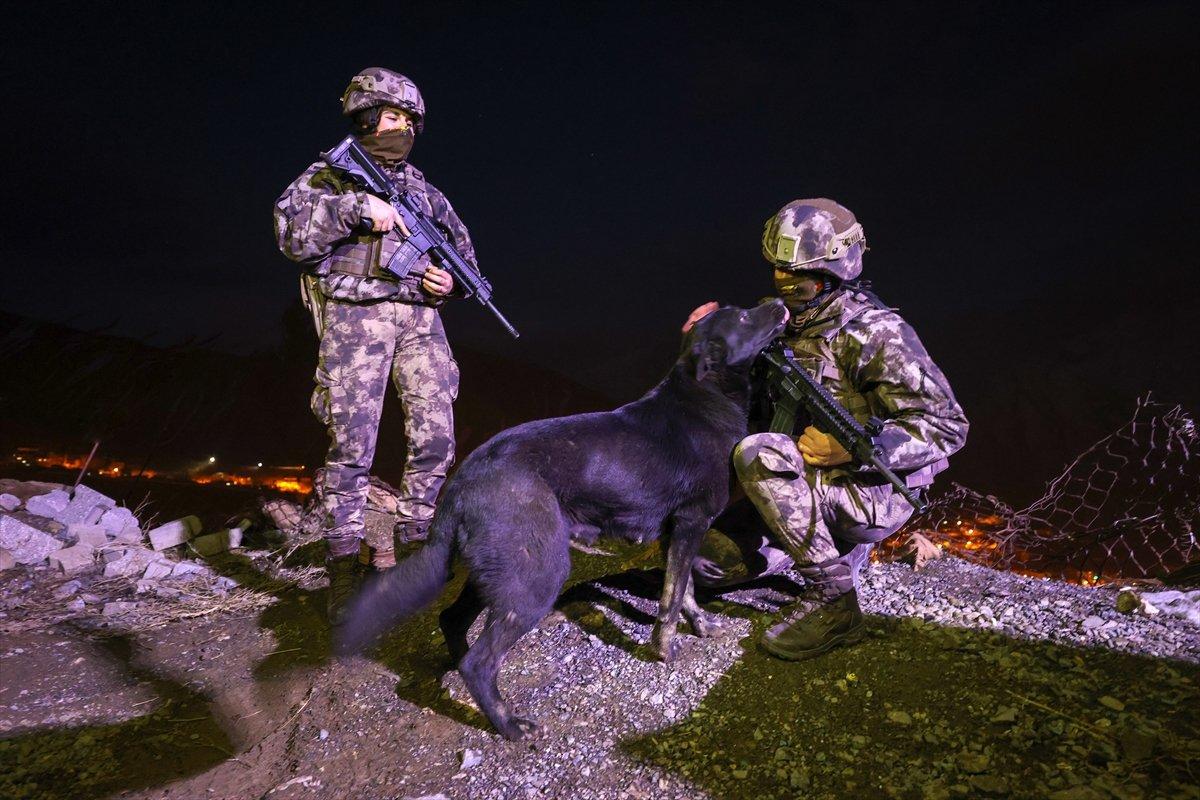 Hakkari'de PKK'nın korkulu rüyası: Kadın özel harekatçılar