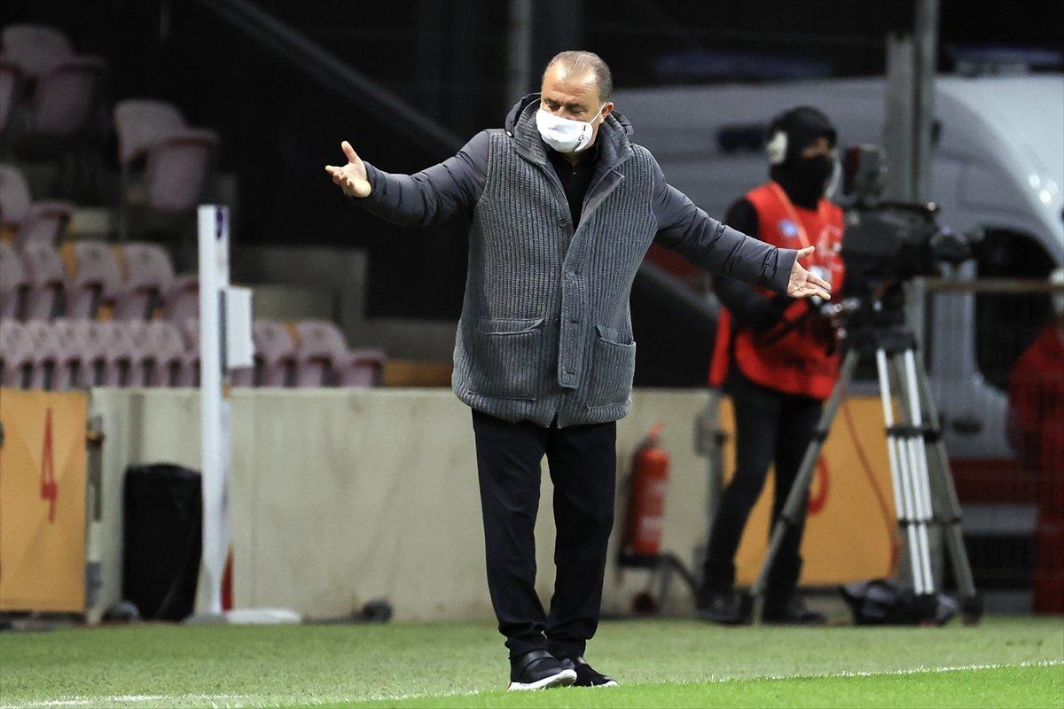 Fatih Terim: Yarım pozisyon vermeden 2 gol yedik