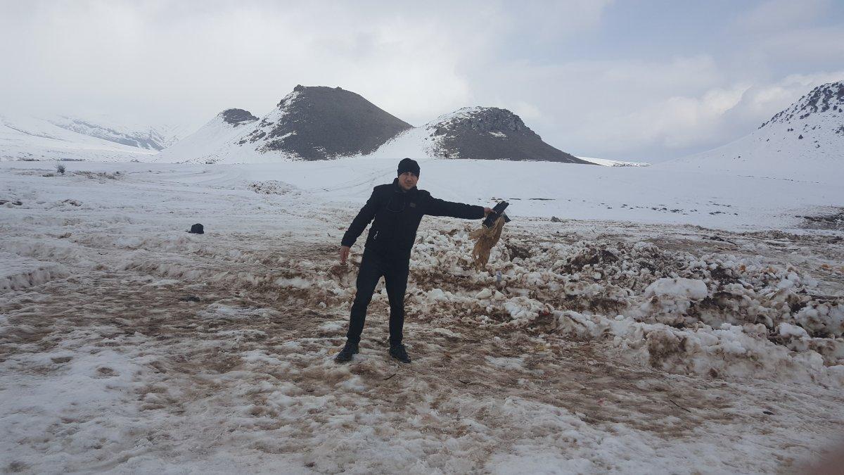 Bitlis'teki helikopter kazasının yaşandığı alan görüntülendi
