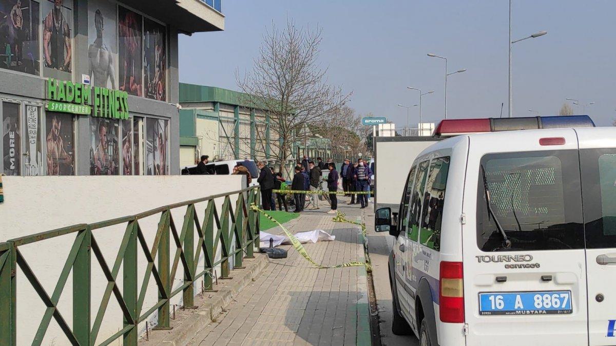 Bursa'da vertigo hastası kadın 3'üncü kattan düştü, hayatını kaybetti