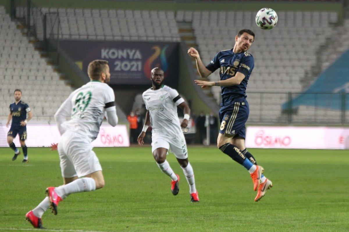 Fenerbahçe, Konyaspor deplasmanından 3 puanla döndü