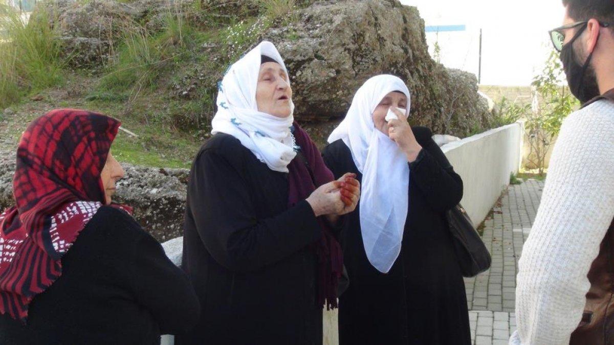 Antalya'da eşini ve oğlunu bıçaklayan şahıs teslim oldu