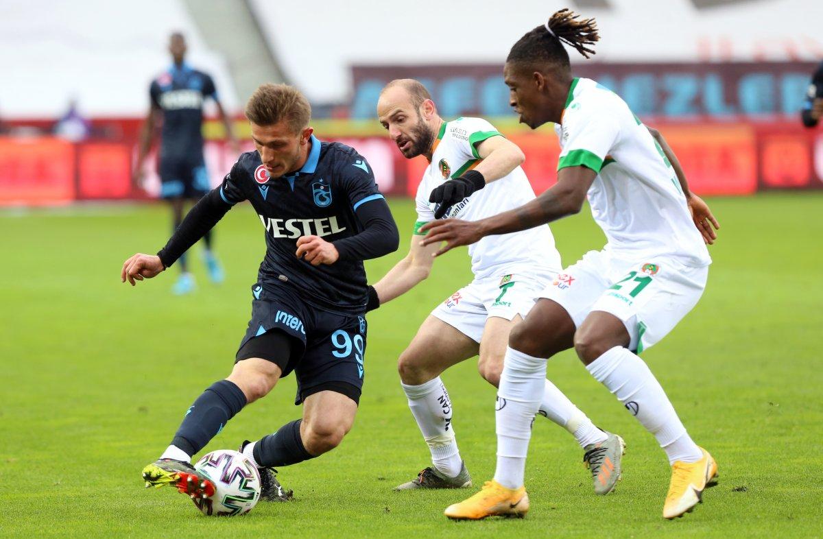Trabzonspor evinde Alanyaspor'a yenildi
