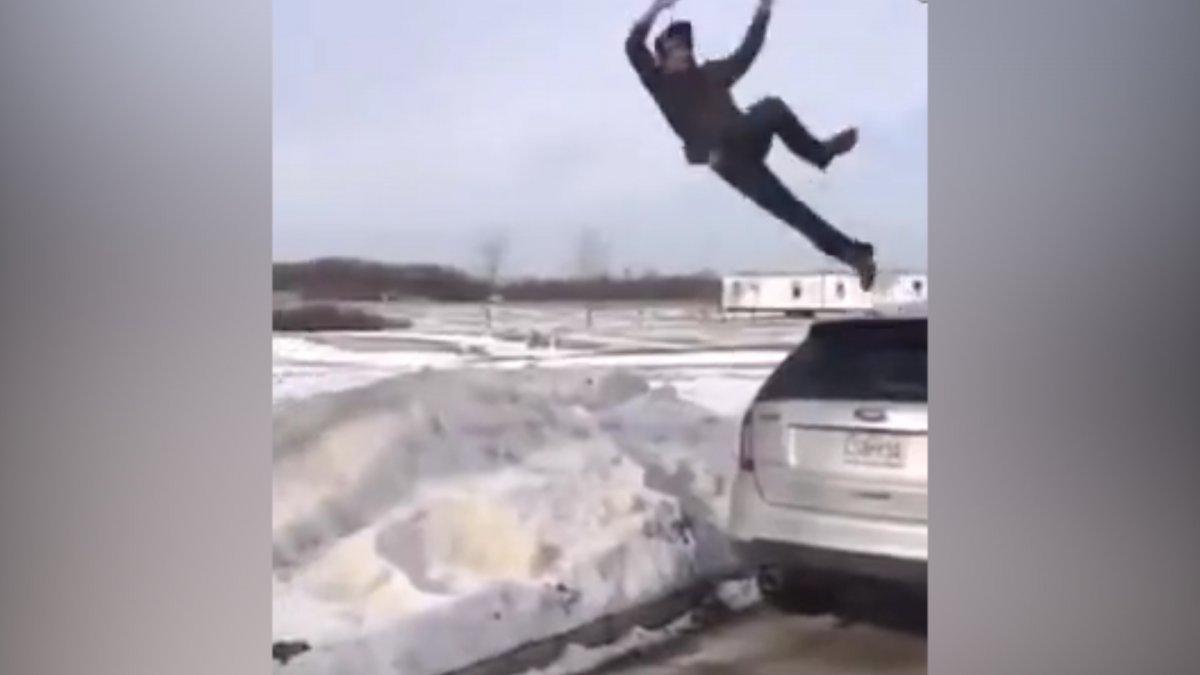 Rusya'da video çekmek isterken kara çakıldı