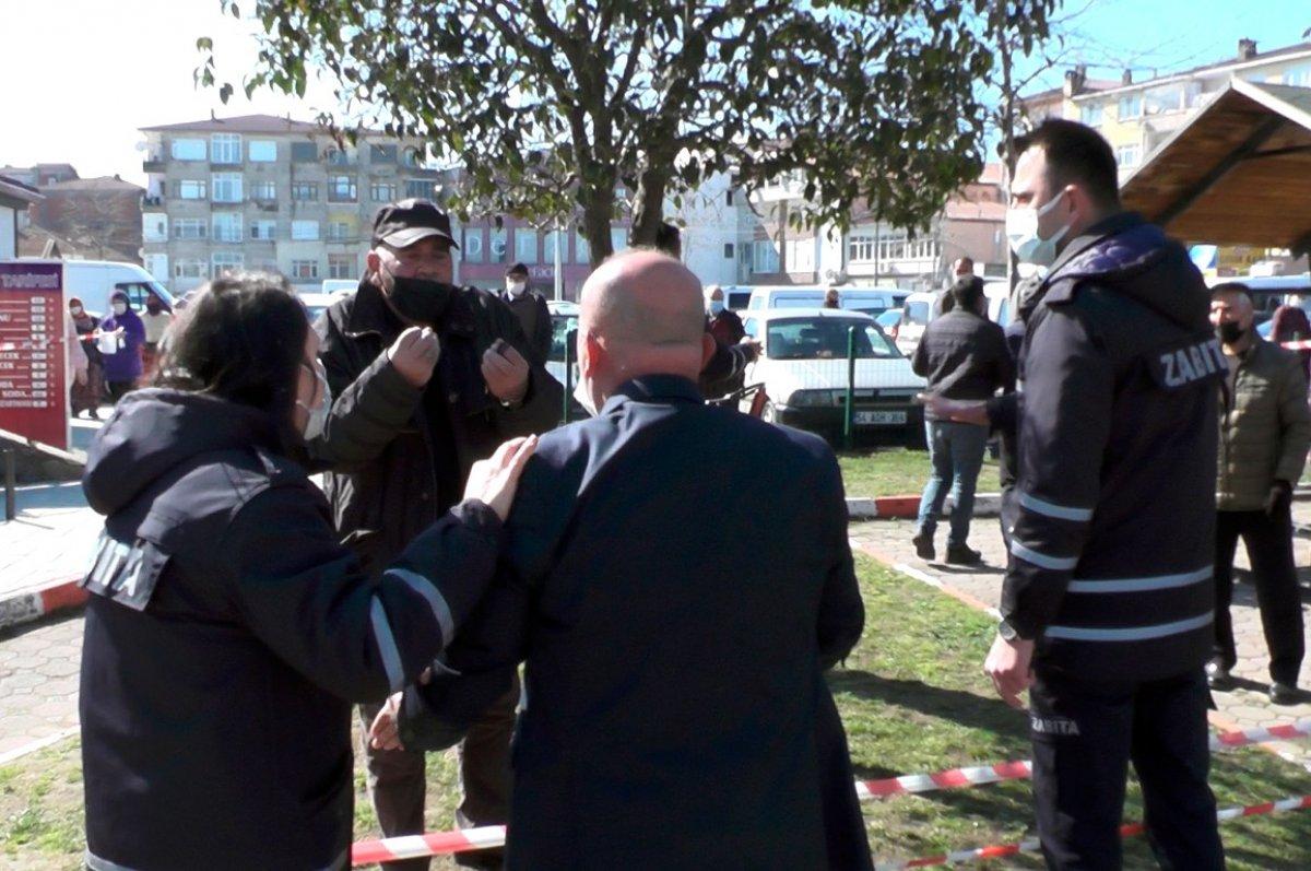 Sakarya'da HES kodu isteyen zabıta ile vatandaş arasında tartışma