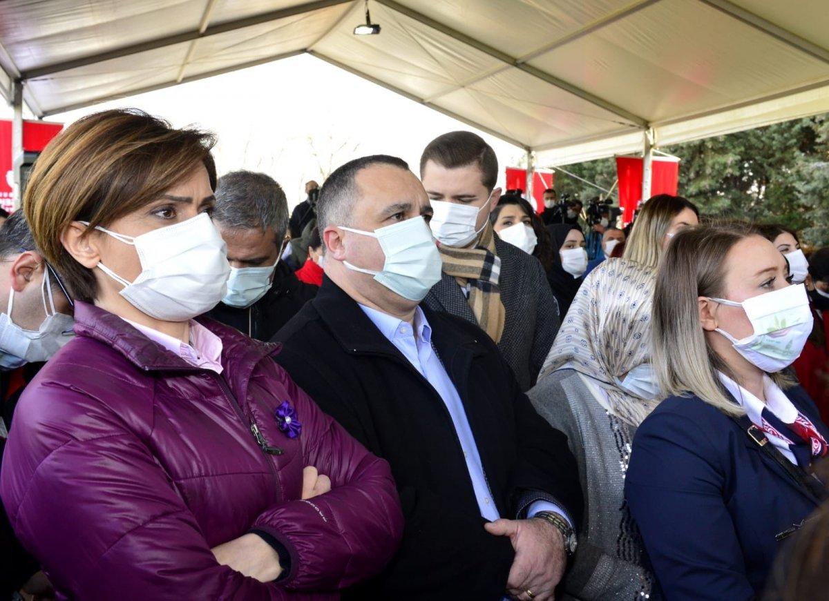 Pervin Buldan ve Ekrem İmamoğlu birlikte fidan dikti