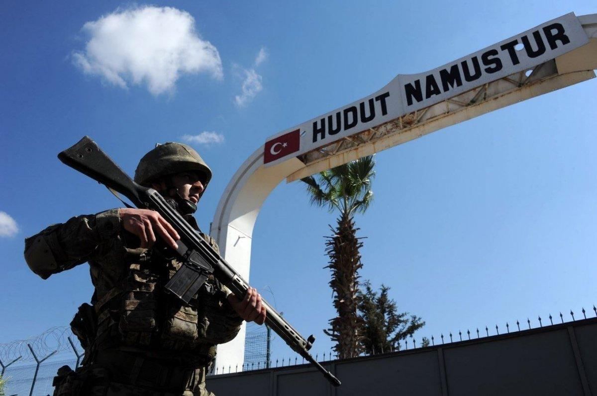 MSB: Hatay'dan Türkiye'ye girmeye çalışan 11 kişi yakalandı