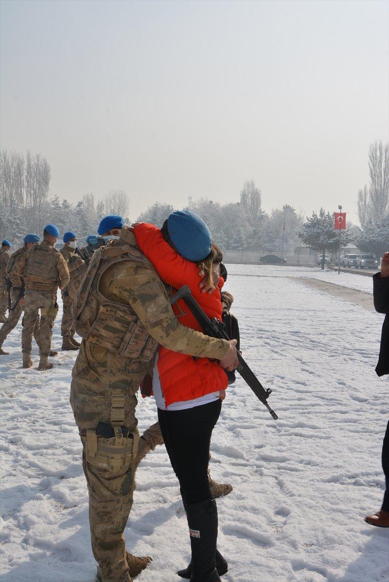 Komandolar, dualarla Ağrı'dan Afrin'e uğurlandı