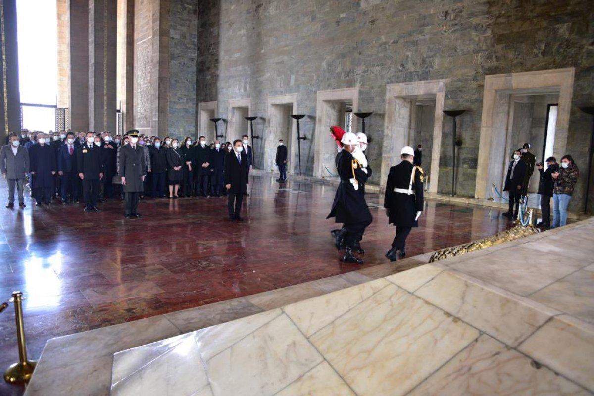 Ali Babacan'dan Anıtkabir'e ziyaret