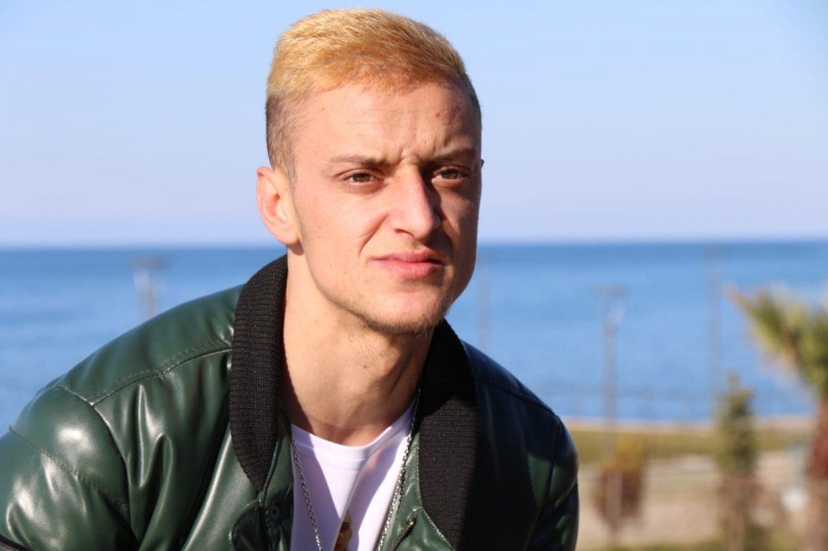 Mesut'a benzeyen genç: Zonguldaklı Mustafa