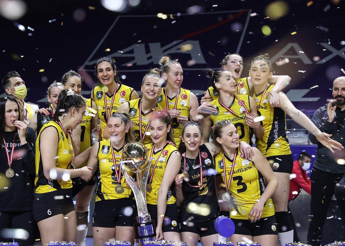 VakıfBank Kupa Voley'de 7. kez şampiyon