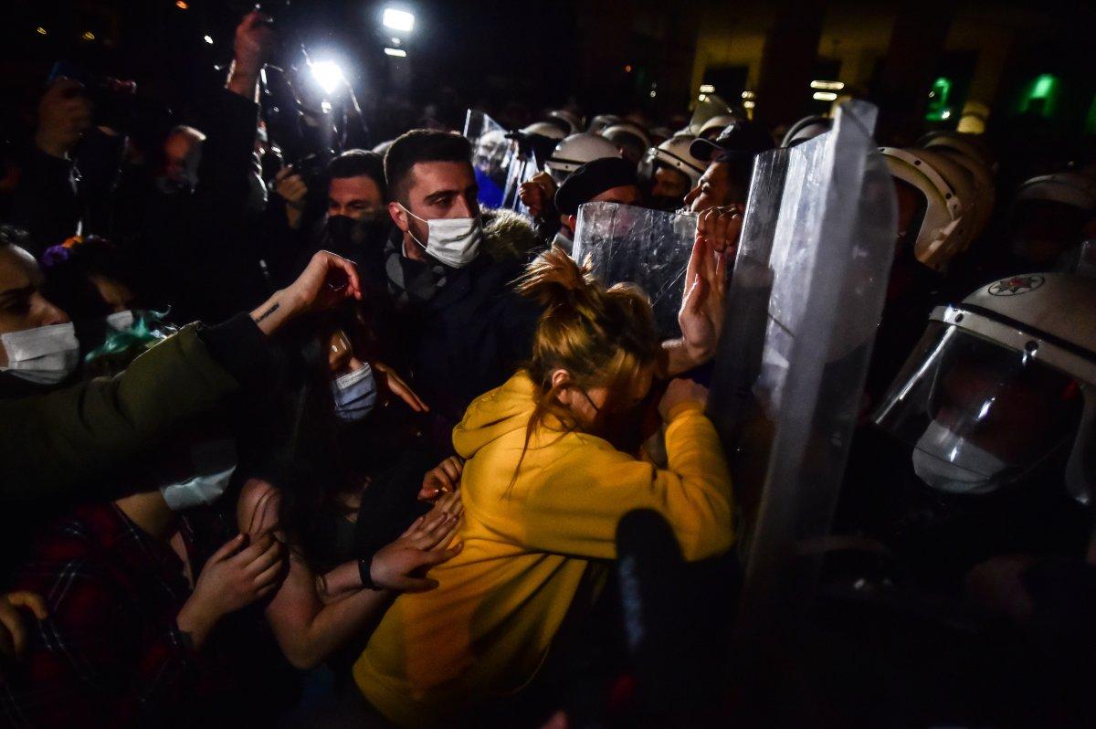 İstiklal Caddesi'nde izinsiz yürüyüş