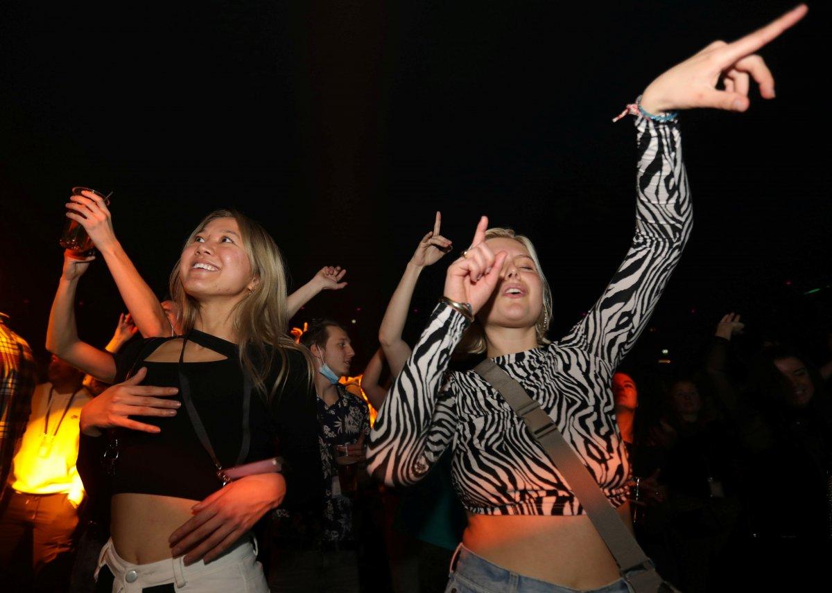 Hollanda gece kulübü