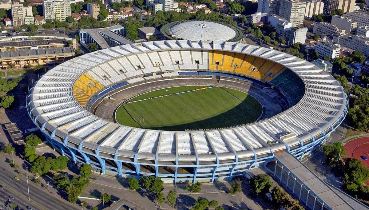 Maracana Stadı'nın adı 'Kral Pele Stadı' olarak değiştiriliyor
