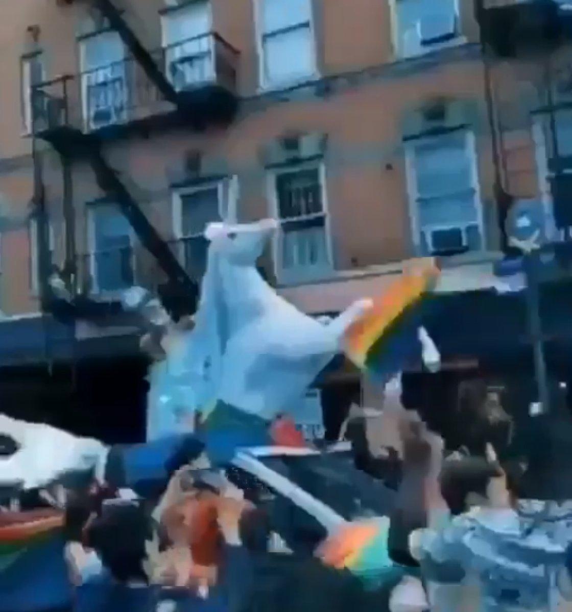 Bahadır Erdem’in LGBT paylaşımı yeniden gündemde