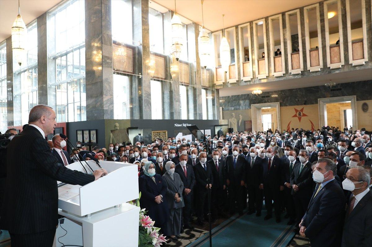 Cumhurbaşkanı Erdoğan, 100. Yılında İstiklal Marşı Sergisi'nde