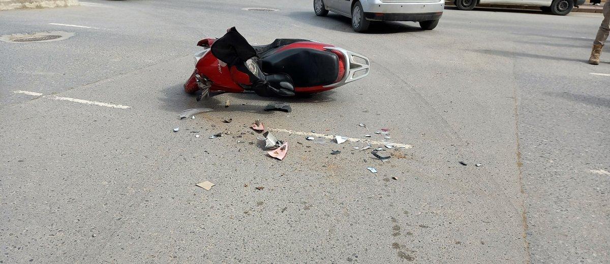 Sakarya'da aynı anda 2 kaza karışıklığa neden oldu