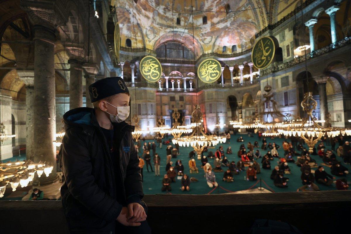 Ayasofya-i Kebir Cami-i Şerifi'nde Miraç gecesi idrak edildi