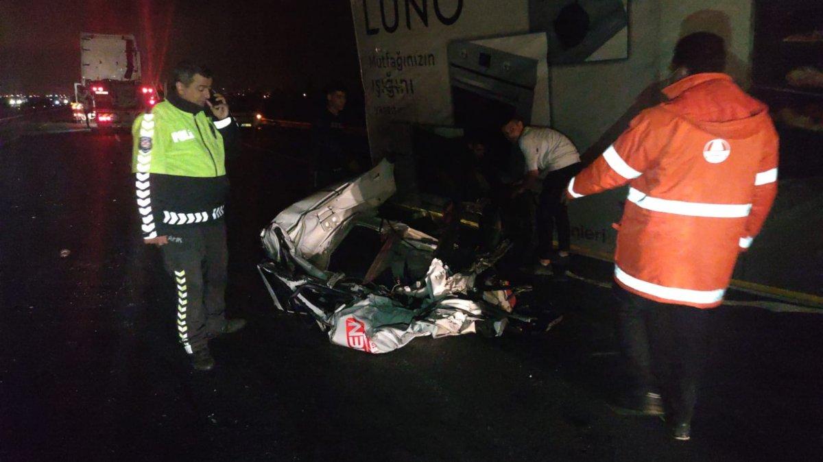 Osmaniye'de 5 araç birbirine girdi: 1 ölü, 5 yaralı