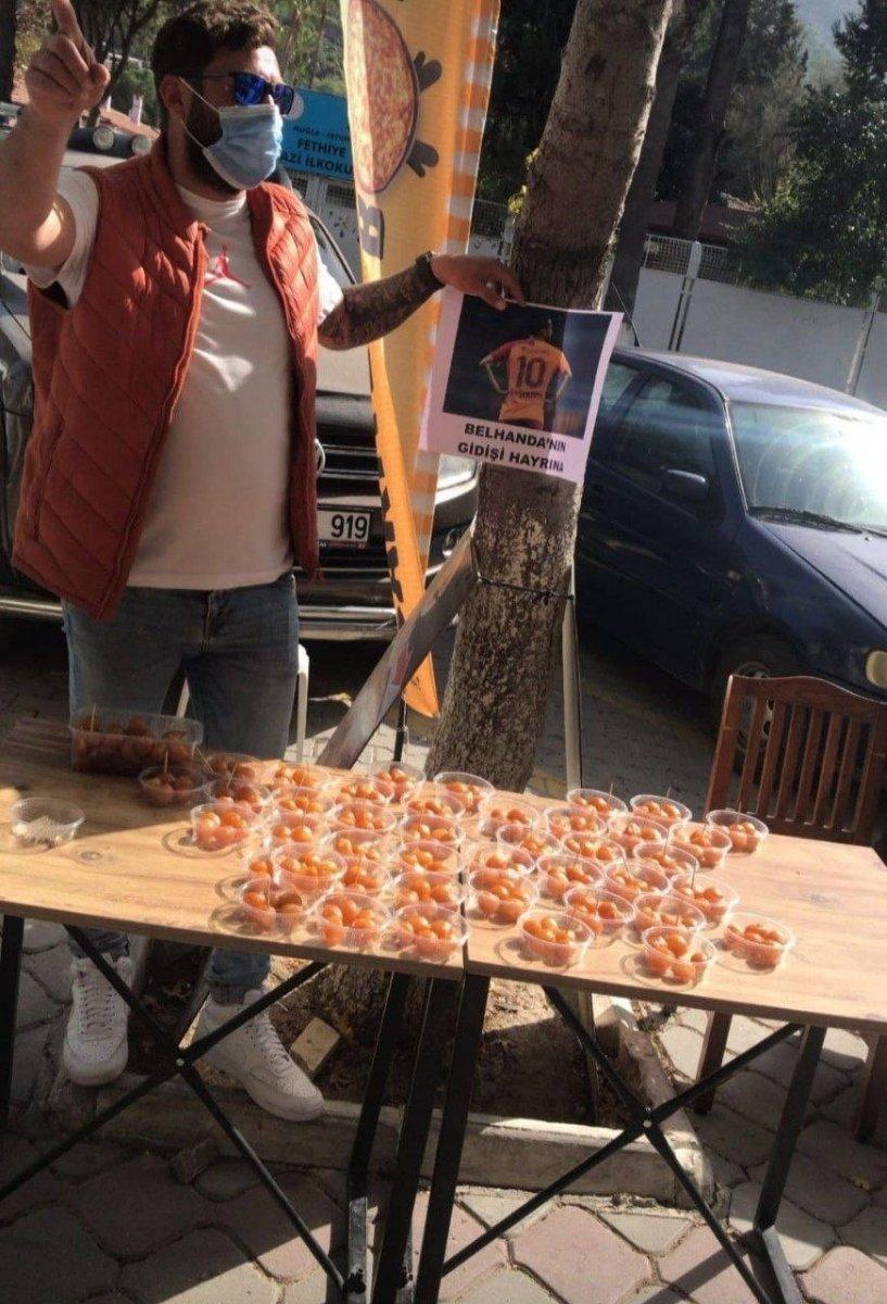 Galatasaraylı taraftar, Belhanda gitti diye lokma döktürdü